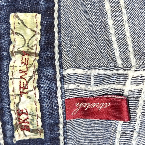 BKE Cut-Off Shorts - Picture 4 of 7